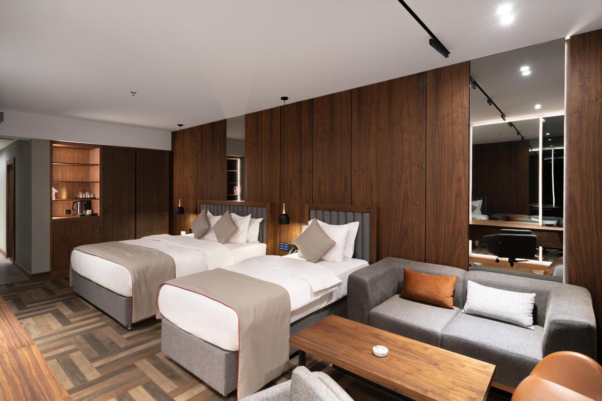 Ramada By Wyndham - Sulaymaniyah Salim Street Hotel Exterior foto