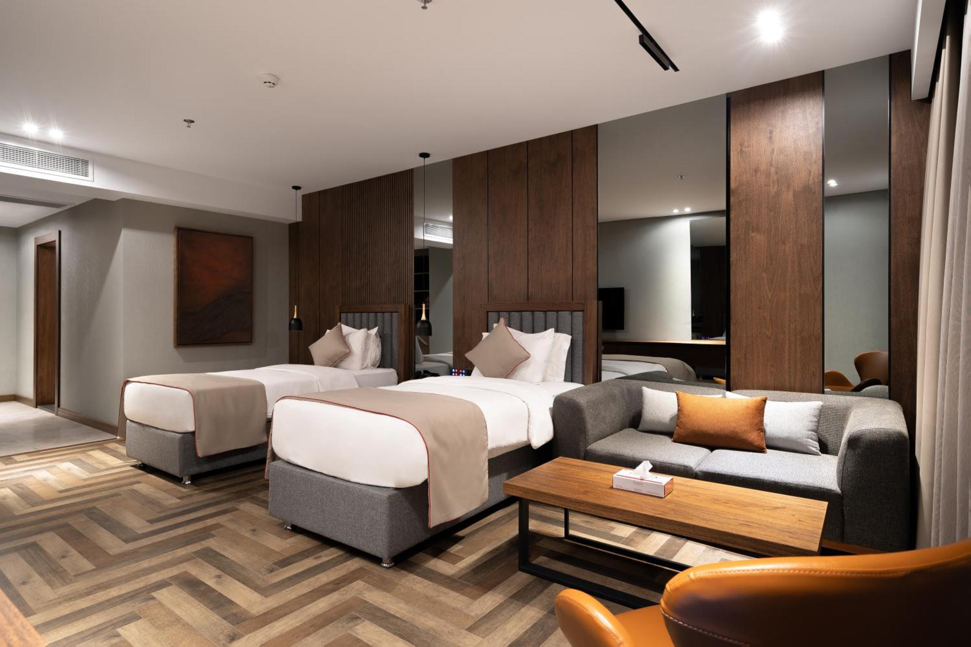 Ramada By Wyndham - Sulaymaniyah Salim Street Hotel Exterior foto
