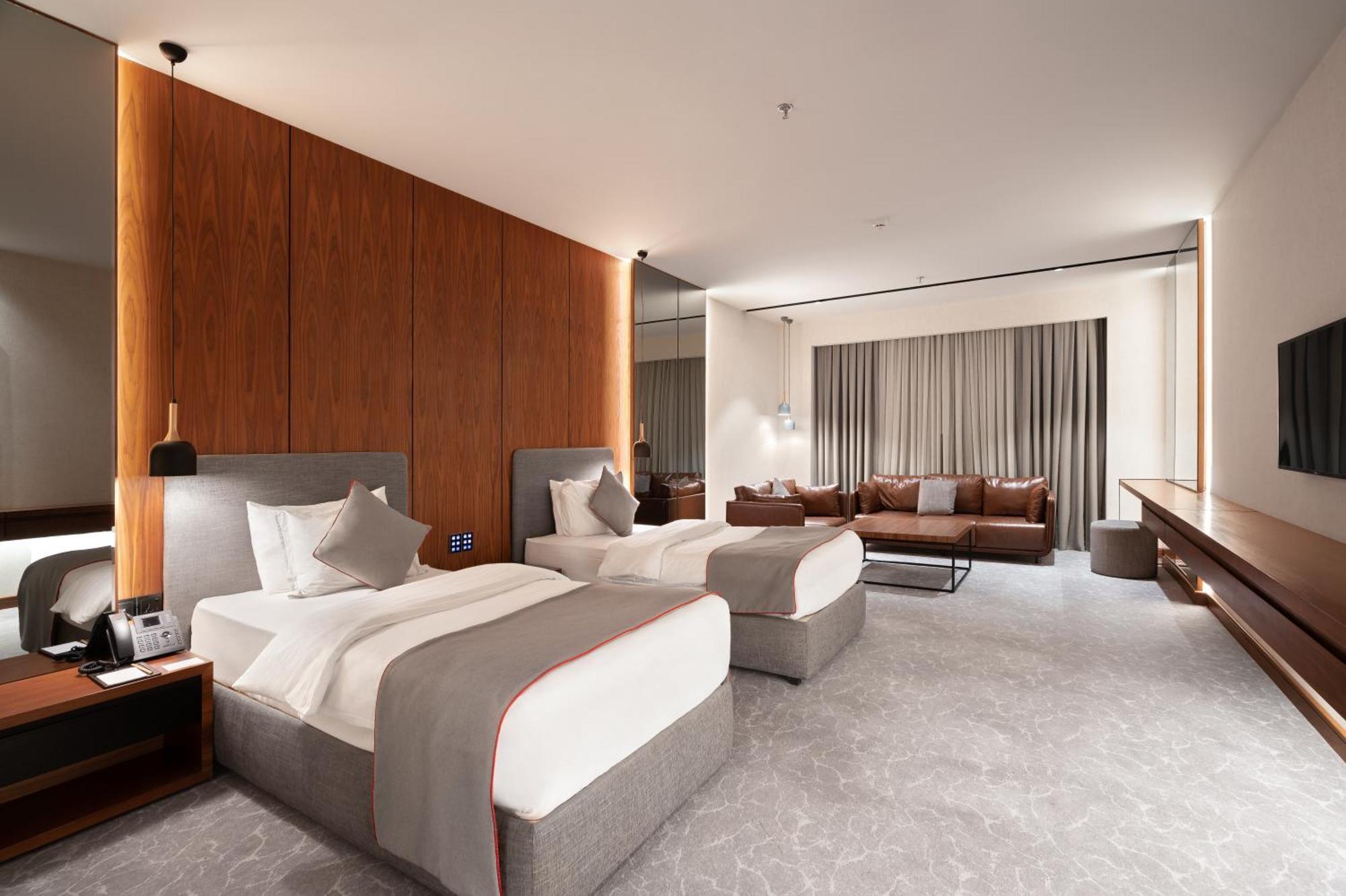 Ramada By Wyndham - Sulaymaniyah Salim Street Hotel Exterior foto